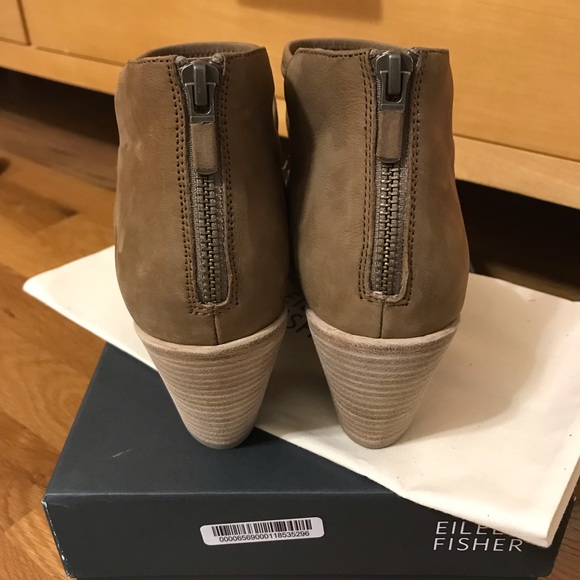 Eileen Fisher James Heels - Picture 3 of 5